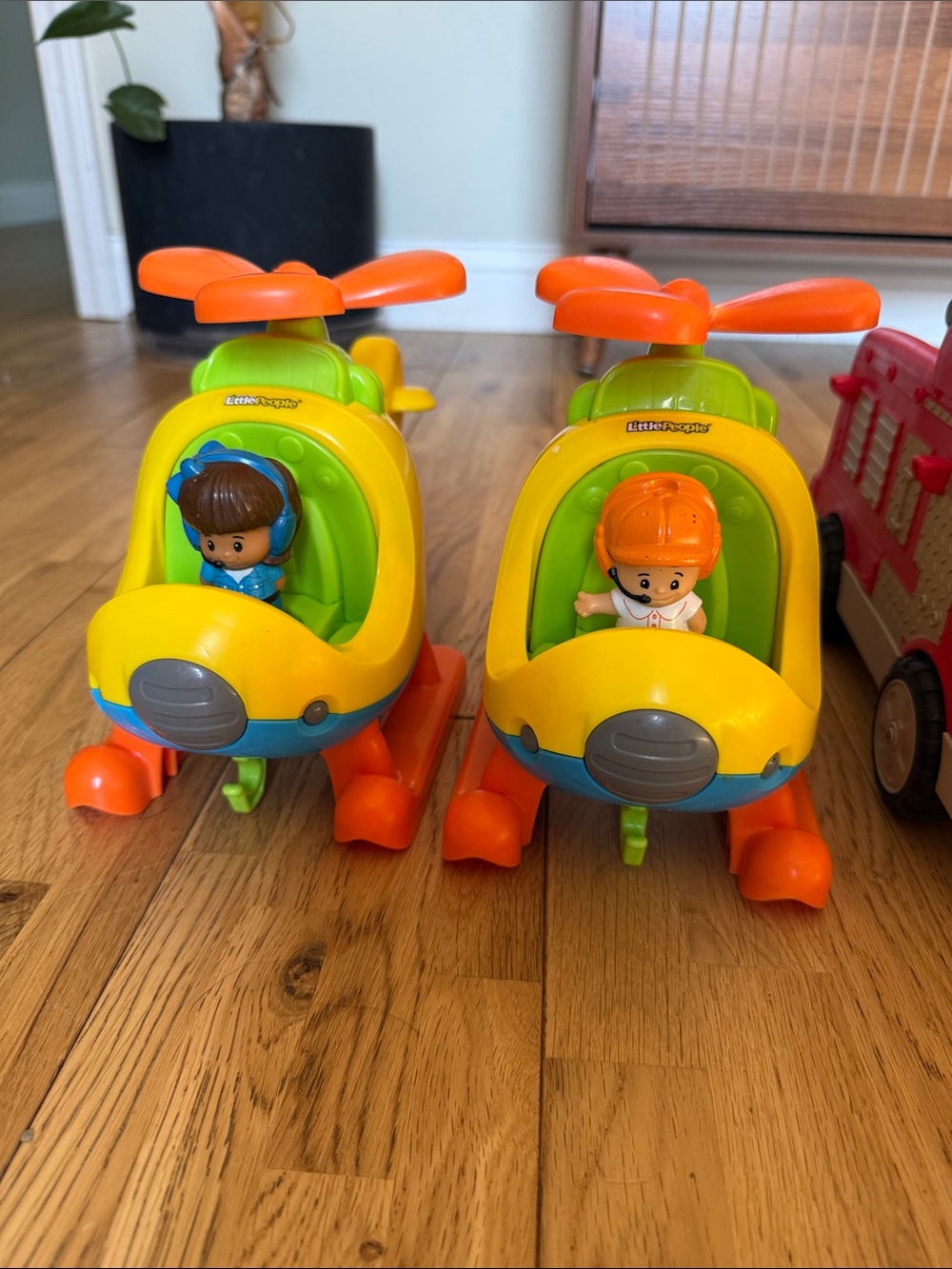 Little People Bundle - Picture 2 of 7